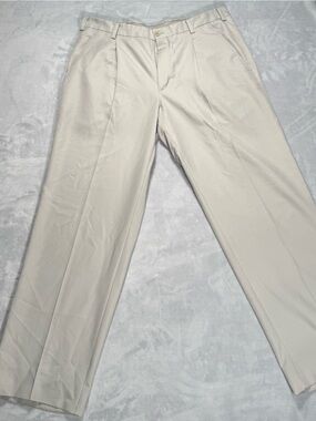 Nike Golf Dri-FIT Khaki Golf Pants Mens 34x32 Beige Performance Flat Front